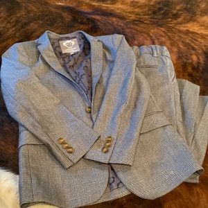 Boys jacket and pants suit matching size 8